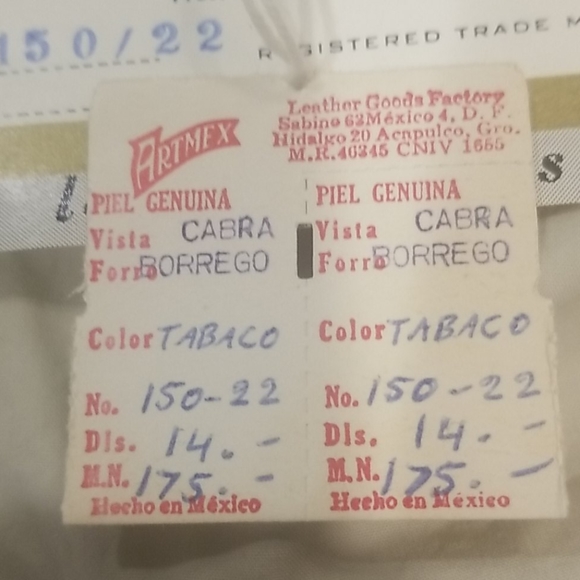 Genuine Leather ARTMEX Purse - Picture 8 of 8